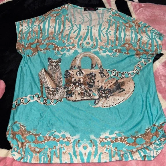 3/$30 Model France Turquoise Rhinestone Top - Picture 2 of 6